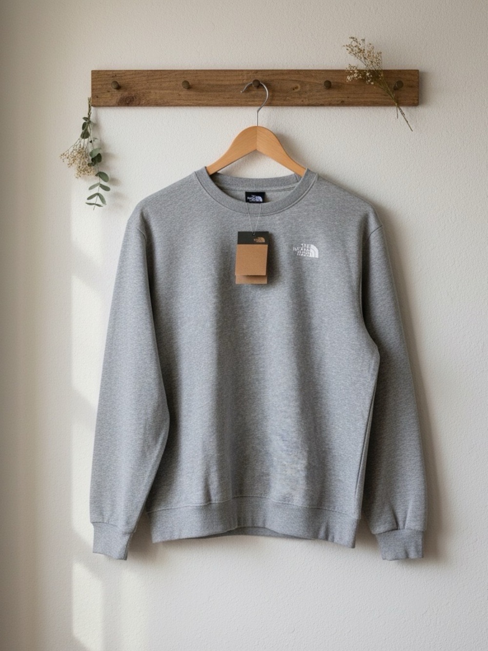 The North Face Men’s Evolution Crewneck - Heather Gray | Oversized Large